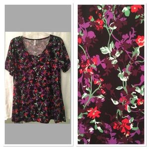 NWOT LulaRoe 3XL Floral Perfect Tee